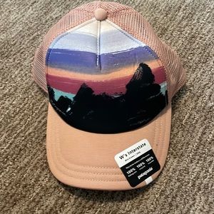 Patagonia Women’s trucker hat